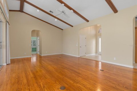 House in Punta Gorda, Florida 3 bedrooms, 248.42 sq.m. № 2110389 - photo 16