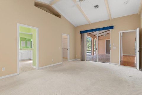 House in Punta Gorda, Florida 3 bedrooms, 248.42 sq.m. № 2110389 - photo 28