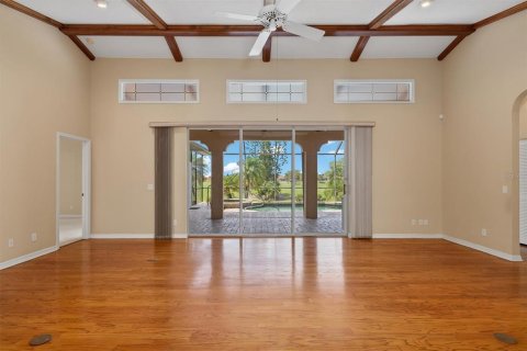 House in Punta Gorda, Florida 3 bedrooms, 248.42 sq.m. № 2110389 - photo 11