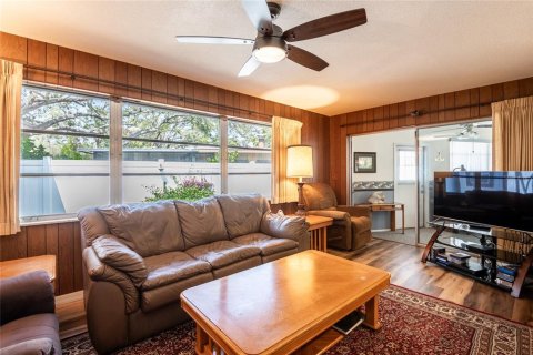 Villa ou maison à vendre à Clearwater, Floride: 2 chambres, 159.14 m2 № 1518584 - photo 26
