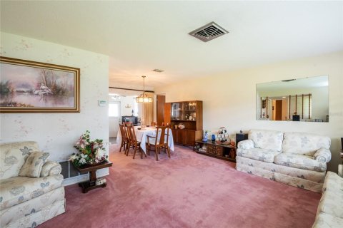 Villa ou maison à vendre à Clearwater, Floride: 2 chambres, 159.14 m2 № 1518584 - photo 10