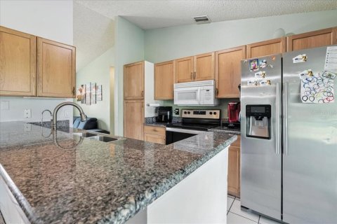 House in Port Charlotte, Florida 3 bedrooms, 125.42 sq.m. № 1899743 - photo 15