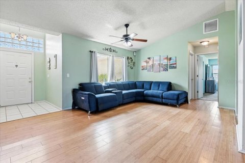 House in Port Charlotte, Florida 3 bedrooms, 125.42 sq.m. № 1899743 - photo 11