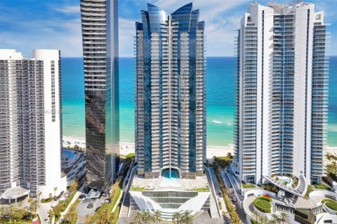 Condo in Sunny Isles Beach, Florida, 3 bedrooms  № 1860819 - photo 20