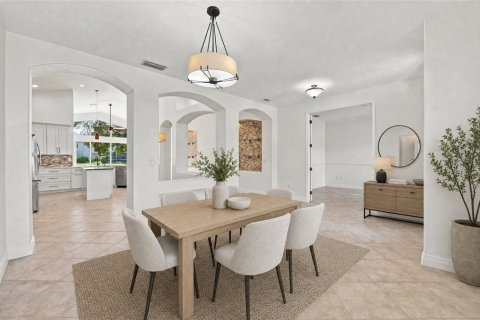 Casa en venta en Wesley Chapel, Florida, 4 dormitorios, 288.74 m2 № 2383516 - foto 5