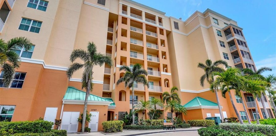 Condominio en Punta Gorda, Florida, 3 dormitorios  № 2410629