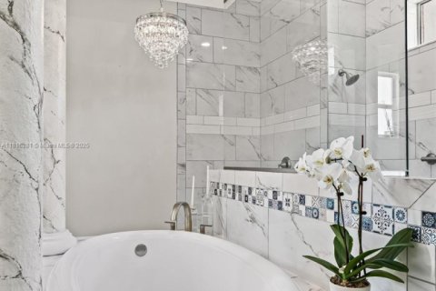 Casa en venta en Ocala, Florida, 4 dormitorios, 338.26 m2 № 1770765 - foto 27