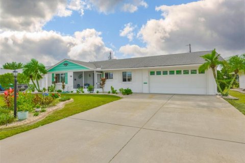 Casa en venta en Sun City Center, Florida, 2 dormitorios, 130.53 m2 № 2104859 - foto 3