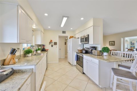 Casa en venta en Sun City Center, Florida, 2 dormitorios, 130.53 m2 № 2104859 - foto 11