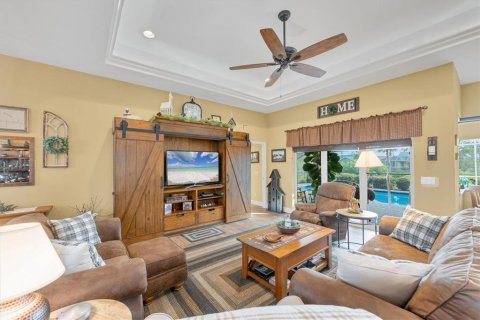 House in Rotonda, Florida 3 bedrooms, 177.44 sq.m. № 1559955 - photo 6