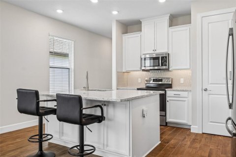 Casa en venta en Kissimmee, Florida, 3 dormitorios, 160.26 m2 № 2149674 - foto 17