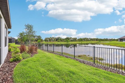 Casa en venta en Kissimmee, Florida, 3 dormitorios, 160.26 m2 № 2149674 - foto 11