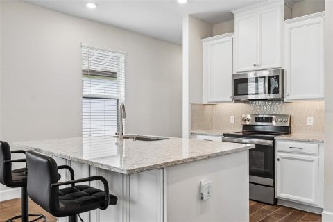 Casa en venta en Kissimmee, Florida, 3 dormitorios, 160.26 m2 № 2149674 - foto 18
