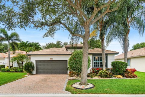 House in Boynton Beach, Florida 4 bedrooms, 226.31 sq.m. № 2182074 - photo 3