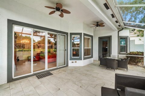 House in Boynton Beach, Florida 4 bedrooms, 226.31 sq.m. № 2182074 - photo 24