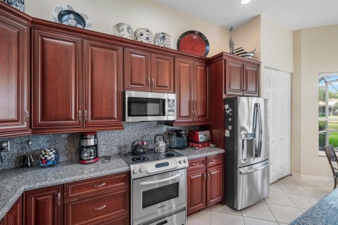 House in Boynton Beach, Florida 4 bedrooms, 226.31 sq.m. № 2182074 - photo 8