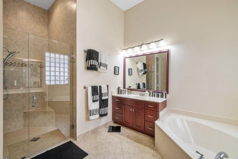 House in Boynton Beach, Florida 4 bedrooms, 226.31 sq.m. № 2182074 - photo 22