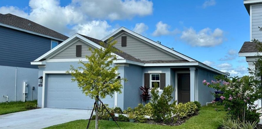 Villa ou maison à Winter Haven, Floride 3 chambres, 133.04 m2 № 1813666