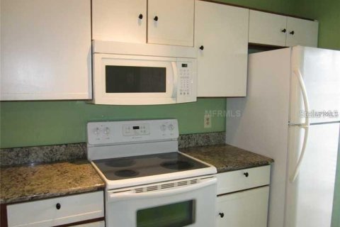 Touwnhouse à louer à Kissimmee, Floride: 2 chambres, 87.14 m2 № 2109624 - photo 7
