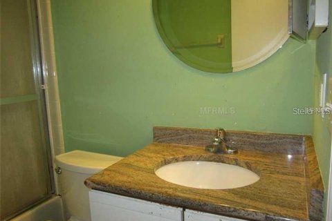 Touwnhouse à louer à Kissimmee, Floride: 2 chambres, 87.14 m2 № 2109624 - photo 12