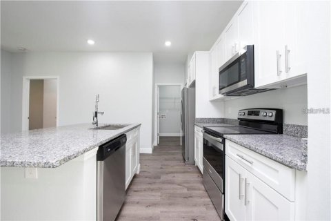 Villa ou maison à vendre à Winter Haven, Floride: 3 chambres, 117.99 m2 № 2410218 - photo 8