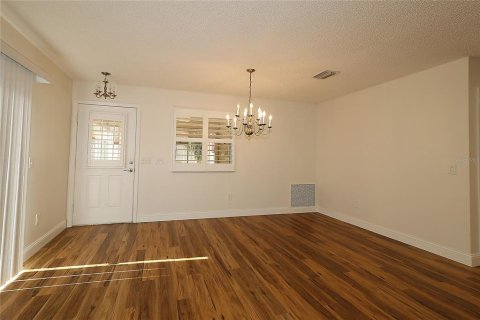 Villa ou maison à vendre à The Villages, Floride: 2 chambres, 107.4 m2 № 1659675 - photo 8