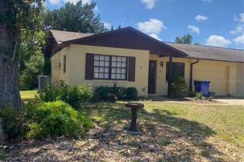 Duplex in Edgewater, Florida 2 bedrooms, 96.43 sq.m. № 1651464 - photo 1