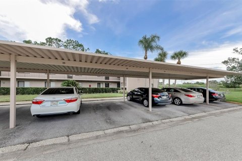 Copropriété à vendre à Oldsmar, Floride: 2 chambres, 101.64 m2 № 1857690 - photo 4