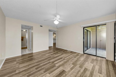 Copropriété à vendre à Oldsmar, Floride: 2 chambres, 101.64 m2 № 1857690 - photo 23