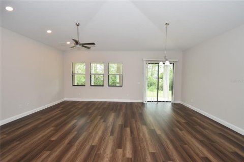 Casa en venta en Palm Coast, Florida, 3 dormitorios, 162.58 m2 № 1822653 - foto 11