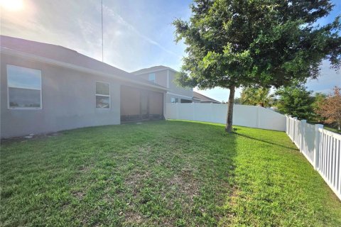 House in Orange City, Florida 3 bedrooms, 184.23 sq.m. № 2234463 - photo 21