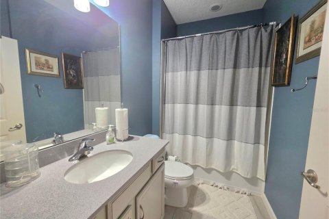 House in Orange City, Florida 3 bedrooms, 184.23 sq.m. № 2234463 - photo 16