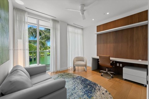 Condo in Miami Beach, Florida, 3 bedrooms  № 1881970 - photo 23
