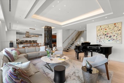 Condo in Miami Beach, Florida, 3 bedrooms  № 1881970 - photo 3