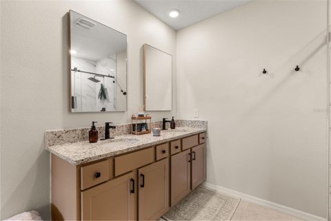 House in DeBary, Florida 3 bedrooms, 158.49 sq.m. № 2399289 - photo 23
