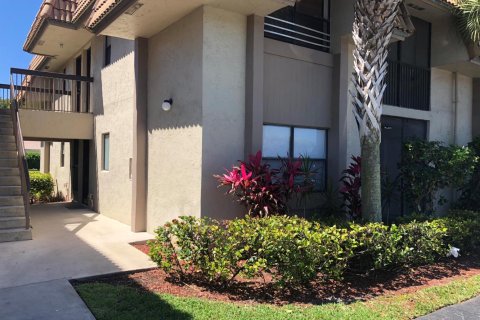 Condo in Coral Springs, Florida, 2 bedrooms  № 2172006