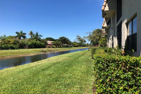 Condo in Coral Springs, Florida, 2 bedrooms  № 2172006 - photo 15