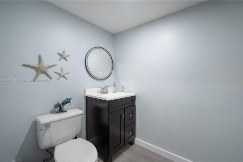 Touwnhouse à vendre à Miami, Floride: 3 chambres, 171.68 m2 № 1949005 - photo 20