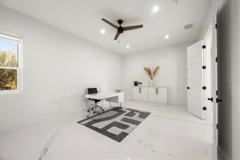 Villa ou maison à vendre à Myakka City, Floride: 6 chambres, 622.35 m2 № 2427445 - photo 10