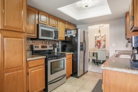 House in Tamarac, Florida 2 bedrooms, 122.45 sq.m. № 2088059 - photo 24