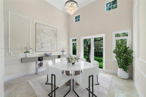 Купить виллу или дом в Пайнкрест, Флорида 6 спален, 554.81м2, № 2050435 - фото 15