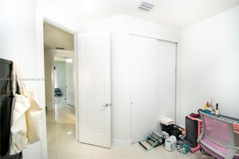 Condominio en alquiler en Doral, Florida, 4 dormitorios, 172.98 m2 № 1941800 - foto 28