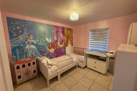 House in Key Largo, Florida 3 bedrooms, 109.25 sq.m. № 2016748 - photo 30