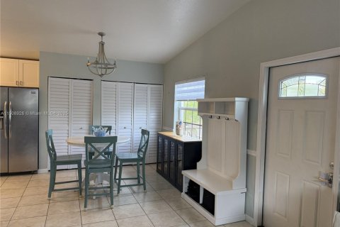 House in Key Largo, Florida 3 bedrooms, 109.25 sq.m. № 2016748 - photo 12