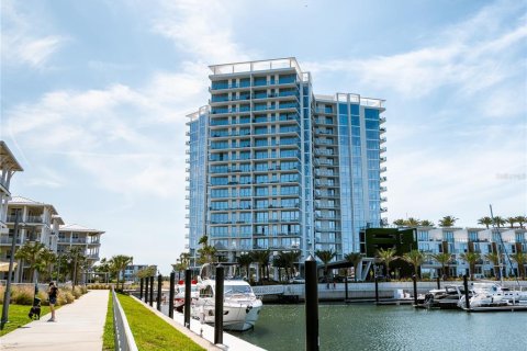 Condo in Tampa, Florida, 3 bedrooms  № 1064108 - photo 2