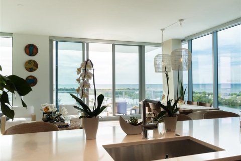 Condo in Tampa, Florida, 3 bedrooms  № 1064108 - photo 3
