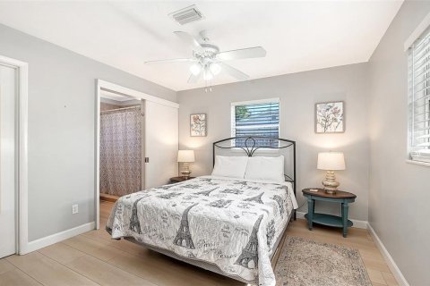 Casa en venta en Sarasota, Florida, 4 dormitorios, 167.13 m2 № 2200464 - foto 19