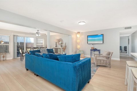 Casa en venta en Sarasota, Florida, 4 dormitorios, 167.13 m2 № 2200464 - foto 18