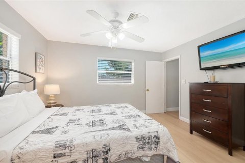Casa en venta en Sarasota, Florida, 4 dormitorios, 167.13 m2 № 2200464 - foto 21