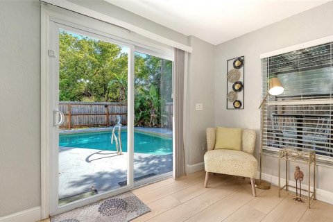Casa en venta en Sarasota, Florida, 4 dormitorios, 167.13 m2 № 2200464 - foto 10